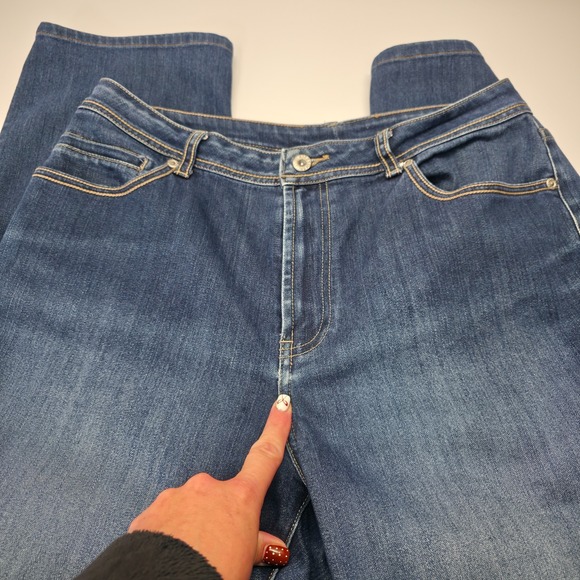 Chicos Platinum Jeans Womens 32x29 Blue Straight Dark Wash Stretch Denim Classic - Picture 7 of 14